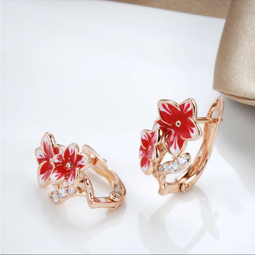 ◾️Rose Gold Plated Vintage Red White Enamel earrings